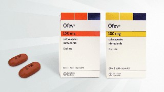 尼达尼布和吡非尼酮哪个效果好？这两种药物治疗肺纤维化的疗效比较如何？
