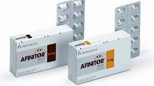 依维莫司/飞尼妥的药物相互作用研究