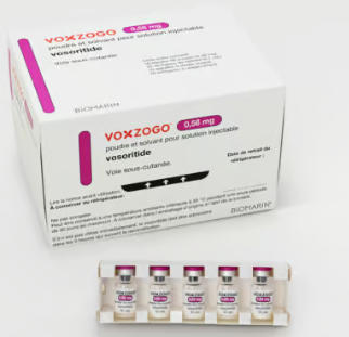 使用伏索利肽/福索康（vosoritide）治疗有哪些重要的注意事项